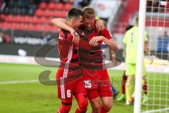 2. BL - Saison 2017/2018 - FC Ingolstadt 04 - MSV Duisburg - Hauke Wahl (#25 FCI) mit dem 1:1 Ausgleichstreffer - jubel - Alfredo Morales (#6 FCI) - Foto: Meyer Jürgen