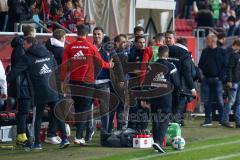 2. Bundesliga - Fußball - FC Ingolstadt 04 - 1. FC Heidenheim - Spiel ist aus Sieg FCI 3:0 Jubel Sportdirektor Angelo Vier (FCI) Cheftrainer Stefan Leitl (FCI)