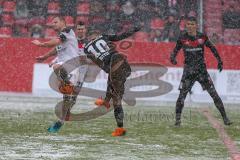 2. BL - Saison 2017/2018 - FC Ingolstadt 04 - FC St. Pauli - Sonny Kittel (#10 FCI) mit einem Schuss auf das Tor - Foto: Meyer Jürgen