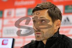 2. Bundesliga - Fußball - FC Ingolstadt 04 - SV Darmstadt 98 - 3:0 - Pressekonferenz nach dem Spiel Cheftrainer Stefan Leitl (FCI)