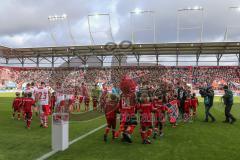 2. Bundesliga - Fußball - FC Ingolstadt 04 - Fortuna Düsseldorf - Start Beginn Einlaufkinder Maskottchen Schanzi Fans Fahnen