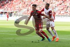 2. Bundesliga - Fußball - FC Ingolstadt 04 - 1. FC Kaiserslautern - Stefan Kutschke (20, FCI) Leon Guwara (6 Kaiserslautern)