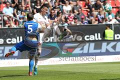 2. Bundesliga - Fußball - FC Ingolstadt 04 - Holstein Kiel - Rafael Czichos (5 Kiel) Stefan Kutschke (20, FCI)