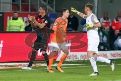 2. BL - Saison 2017/2018 - FC Ingolstadt 04 - SV Darmstadt 98 - Stefan Kutschke (#20 FCI) feuert die Fans an Stimmung zu machen - Foto: Meyer Jürgen