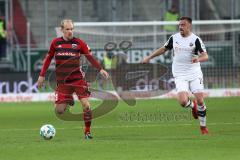 2. Bundesliga - Fußball - FC Ingolstadt 04 - SV Sandhausen - Tobias Levels (3, FCI) Philipp Förster (28 SV)