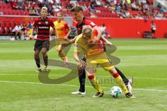 2. BL - Saison 2017/2018 - FC Ingolstadt 04 - 1. FC Union Berlin - Stefan Kutschke (#20 FCI) im Strafraum - Pedersen Kristian gelb #6 Berlin - Foto: Meyer Jürgen