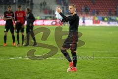 2. Bundesliga - Fußball - FC Ingolstadt 04 - SV Darmstadt 98 - 3:0 - Danke an die Fans Jubel Fahnen Sieg Torschütze Sonny Kittel (10, FCI)