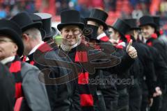 2. Bundesliga - Fußball - FC Ingolstadt 04 - SpVgg Greuther Fürth - Kaminkehrer Parade Glück Spalier