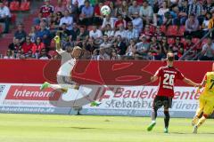 2. BL - Saison 2017/2018 - FC Ingolstadt 04 - 1. FC Union Berlin - Martin Hansen (#35 Torwart FCI) springt dem Ball entgegen - rettet in letzter Sekunde - Foto: Meyer Jürgen