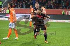 2. Bundesliga - Fußball - FC Ingolstadt 04 - SV Darmstadt 98 - Tor 3:0 durch Thomas Pledl (30, FCI) mit Hauke Wahl (25, FCI)