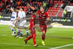 2. BL - Saison 2017/2018 - FC Ingolstadt 04 - MSV Duisburg - Hauke Wahl (#25 FCI) mit dem 1:1 Ausgleichstreffer - jubel - Alfredo Morales (#6 FCI) - Foto: Meyer Jürgen