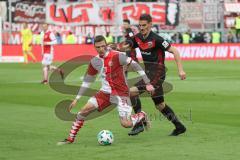 2. Bundesliga - Fußball - FC Ingolstadt 04 - Fortuna Düsseldorf - Marcel Sobottka (31 Fortuna) Stefan Kutschke (20, FCI)