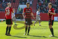 2. BL - Saison 2017/2018 - FC Ingolstadt 04 - Arminia Bielefeld - Robert Leipertz (#13 FCI) mit dem 2:1 Führungstreffer jubel -Stefan Kutschke (#20 FCI) - Tobias Schröck (#21 FCI) tanzen - Foto: Meyer Jürgen