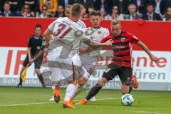 2. BL - Saison 2017/2018 - FC Ingolstadt 04 -1. FC Nürnberg - Sonny Kittel (#10 FCI) - Petrak Ondrej (#31 Nürnberg) - Löwen Eduard (#38 Nürnberg) - Foto: Meyer Jürgen