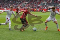 2. BL - Saison 2017/2018 - FC Ingolstadt 04 -1. FC Nürnberg - Thomas Pledl (#30 FCI) - Leibold Tim (#23 Nürnberg) - Foto: Meyer Jürgen