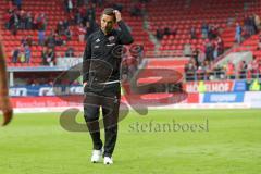 2. Bundesliga - Fußball - FC Ingolstadt 04 - FC Erzgebirge Aue - Spiel ist aus Niederlage, hängende Köpfe bei Ingolstadt, Cheftrainer Stefan Leitl (FCI)