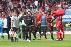 2. Bundesliga - Fußball - FC Ingolstadt 04 - 1. FC Nürnberg - Spiel ist aus Unentschieden Remis 1:1 enttäuschte Gesichter mitte Cheftrainer Stefan Leitl (FCI) geht vom Platz