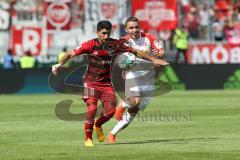 2. Bundesliga - Fußball - FC Ingolstadt 04 - SSV Jahn Regensburg - Andreas Geipl (8 Jahn) Almog Cohen (8, FCI)