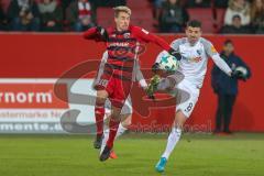 2. BL - Saison 2017/2018 - FC Ingolstadt 04 - VFL Bochum - Anthony Losilla (#8 Bochum) - Thomas Pledl (#30 FCI) - Foto: Meyer Jürgen