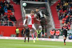 2. BL - Saison 2017/2018 - FC Ingolstadt 04 - Fortuna Düsseldorf - Alfredo Morales (#6 FCI) beim Kopfball - Adam Bodzek (#13 Düsseldorf) - Foto: Meyer Jürgen