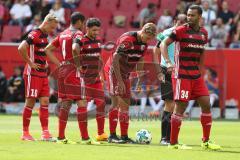 2. BL - Saison 2017/2018 - FC Ingolstadt 04 - SSV Jahn Regensburg - Tobias Schröck (#21 FCI) legt sich den Ball zurecht - Foto: Meyer Jürgen