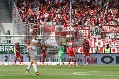 2. Bundesliga - Fußball - FC Ingolstadt 04 - SSV Jahn Regensburg - Tor 2:3 für Regensburg, hängende Köpfe bei Ingolstadt Paulo Otavio (4, FCI) Hauke Wahl (25, FCI) Torwart Martin Hansen (35, FCI) Stefan Kutschke (20, FCI) Romain Brégerie (18, FCI)