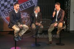 2. BL - Saison 2017/2018 - FC Ingolstadt 04 - Neujahrsempfang 2018 - Stefan Leitl (Cheftrainer FCI) links - Italo Mele mitte - Angelo Vier (Sportdirektor FCI) im Interview rechts Foto: Meyer Jürgen