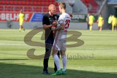 2. BL - Saison 2017/2018 - Testspiel - FC Ingolstadt 04 - FC Nantes - Maik Walpurgis (Trainer FCI) spricht mit Neumann Phil #26 FCI - Foto: Meyer Jürgen