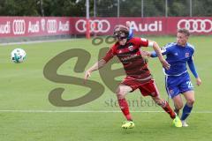 2. Bundesliga - Fußball - Testspiel - FC Ingolstadt 04 - SpVgg Unterhaching - Moritz Hartmann (9, FCI) rechts Florian Wedl (28 SpVgg)