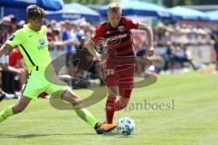 2. Bundesliga - Fußball - Testspiel - FC Ingolstadt 04 - SV Wehen Wiesbaden - Florent Hadergjonaj (33, FCI) Zweikampf