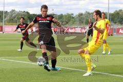 2. Bundesliga - Fußball - Testspiel - FC Ingolstadt 04 - Karlsruher SC - links Stefan Kutschke (20, FCI)