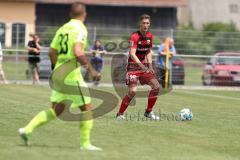 2. Bundesliga - Fußball - Testspiel - FC Ingolstadt 04 - SV Wehen Wiesbaden - rechts Phil Neumann (26, FCI)