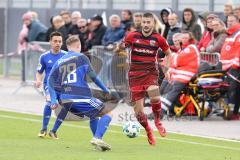 2. Bundesliga - Fußball - Testspiel - FC Ingolstadt 04 - SpVgg Unterhaching - Antonio Colak (7, FCI) rechts und links Florian Wedl (SpVgg)