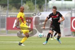 2. Bundesliga - Fußball - Testspiel - FC Ingolstadt 04 - Karlsruher SC - links David Pisot (KSC) und rechts Stefan Kutschke (20, FCI)