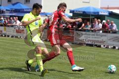 2. Bundesliga - Fußball - Testspiel - FC Ingolstadt 04 - SV Wehen Wiesbaden - rechts Stefan Kutschke (20, FCI)  Kampf um den Ball