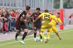 2. Bundesliga - Fußball - Testspiel - FC Ingolstadt 04 - Karlsruher SC - Stefan Kutschke (20, FCI) Ryoma Watanabe (23, FCI), Jonas Föhrenbach (KSC 25)