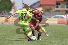 2. Bundesliga - Fußball - Testspiel - FC Ingolstadt 04 - SV Wehen Wiesbaden - Stephan Andrist (WW 37) und Marcel Gaus (19, FCI)