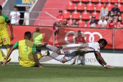 2. Bundesliga - Testspiel - Fußball - FC Ingolstadt 04 - FC Nantes - Darío Lezcano (11, FCI) wird gefoult von Quentin Braat (3)