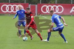 2. Bundesliga - Fußball - Testspiel - FC Ingolstadt 04 - SpVgg Unterhaching - mitte Maximilian Thalhammer (17, FCI) rechst Max Dombrowka (8 SpVgg)