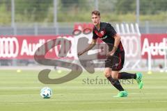 2. Bundesliga - Fußball - Testspiel - FC Ingolstadt 04 - Karlsruher SC - Phil Neumann (26, FCI)