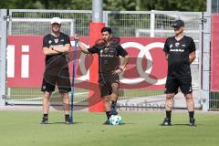 2. Bundesliga - Fußball - FC Ingolstadt 04 - Auftakttraining, neue Saison 2017/2018, Audi Sportpark Trainingsgelände - Cheftrainer Maik Walpurgis (FCI) Co-Trainer Ovid Hajou (FCI) Co-Trainer Michael Henke (FCI)