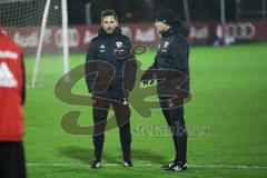 2. Bundesliga - Fußball - FC Ingolstadt 04 - Training nach Winterpause - Cheftrainer Stefan Leitl (FCI) und Fitnesstrainer Jörg Mikoleit (FCI)