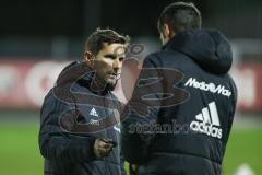 2. Bundesliga - Fußball - FC Ingolstadt 04 - Training nach Winterpause - Cheftrainer Stefan Leitl (FCI) und Co-Trainer Andre Mijatovic (FCI)