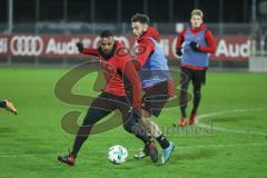 2. Bundesliga - Fußball - FC Ingolstadt 04 - Training nach Winterpause - Kapitän Marvin Matip (34, FCI) gegen Fatih Kaya (U19 Kapitän)