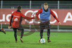 2. Bundesliga - Fußball - FC Ingolstadt 04 - Training nach Winterpause - Stefan Lex (14, FCI) Hauke Wahl (25, FCI)