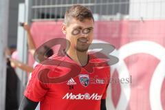 2. Bundesliga - Fußball - FC Ingolstadt 04 - Auftakttraining, neue Saison 2017/2018, Audi Sportpark Trainingsgelände - Torwart Fabijan Buntic (24, FCI)