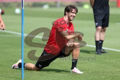 2. Bundesliga - Fußball - FC Ingolstadt 04 - Auftakttraining, neue Saison 2017/2018, Audi Sportpark Trainingsgelände - Romain Brégerie (18, FCI)