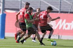 2. BL - Saison 2017/2018 - FC Ingolstadt 04 - Training - Antonio Colak (#7 FCI) links - Christian Träsch (#28 FCI) grün - Foto: Meyer Jürgen