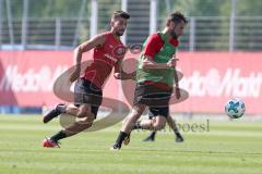 2. BL - Saison 2017/2018 - FC Ingolstadt 04 - Training - Antonio Colak (#7 FCI) links - Christian Träsch (#28 FCI) grün - Foto: Meyer Jürgen