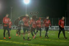 2. BL - Saison 2017/2018 - FC Ingolstadt 04 - Trainingsstart in die Rückrunde - Robert Leipertz (#13 FCI) - Phil Neumann (#26 FCI) - Foto: Meyer Jürgen